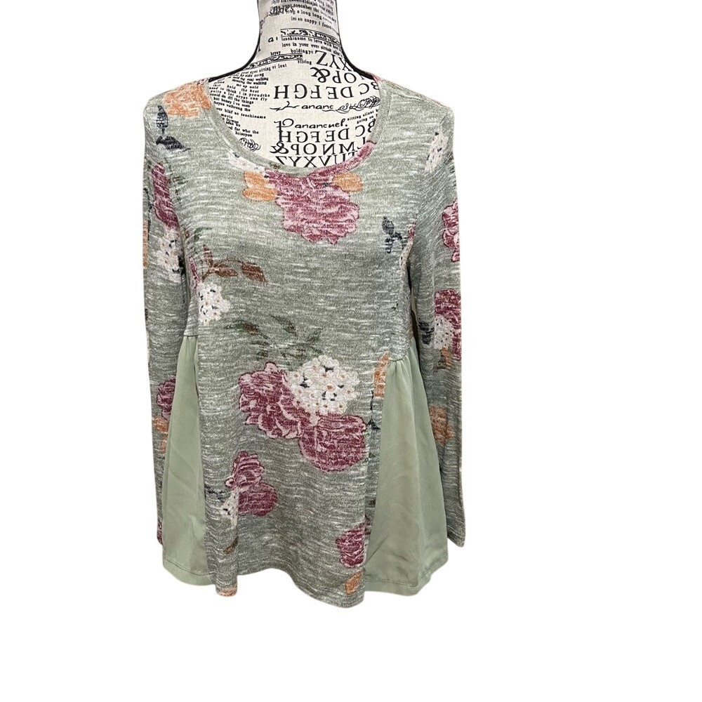 Altar'd State Floral Long Sleeve Top - Green and Red
